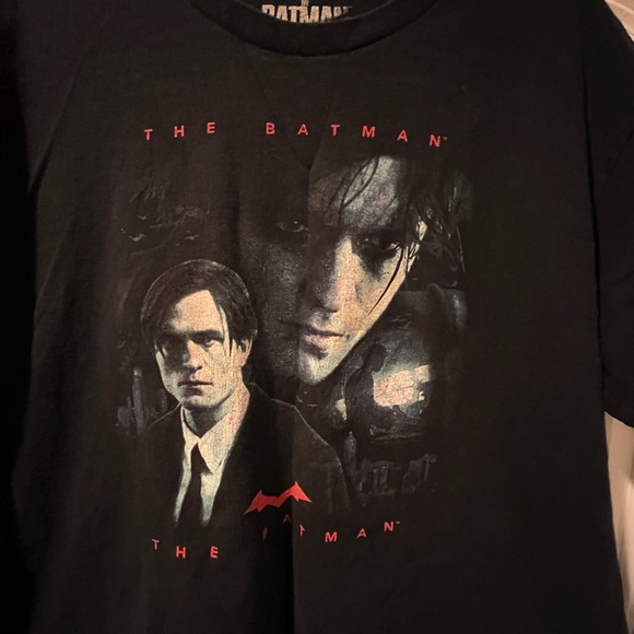 ~The Batman~ T-Shirt - Large - Picture 2 of 5